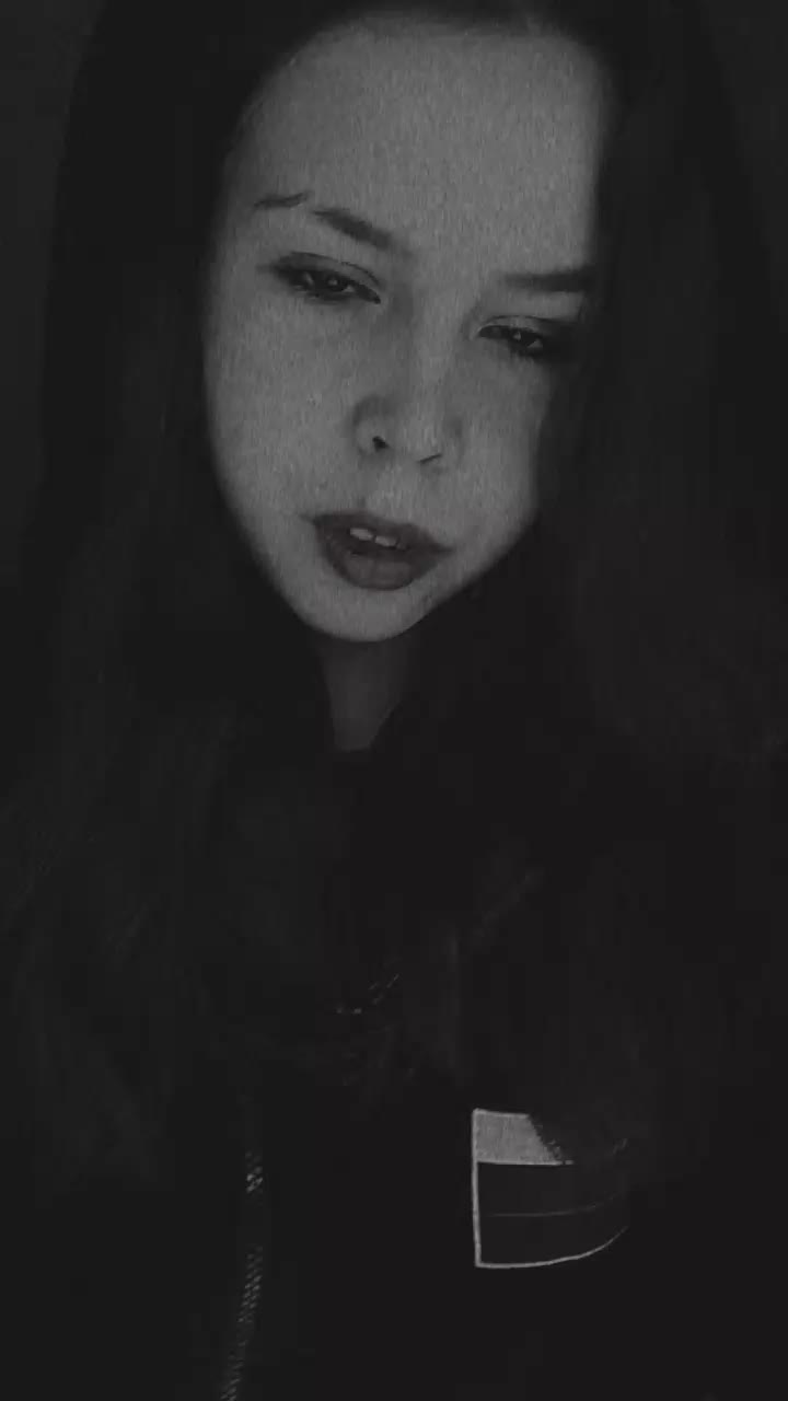 @девочка с характером 😈