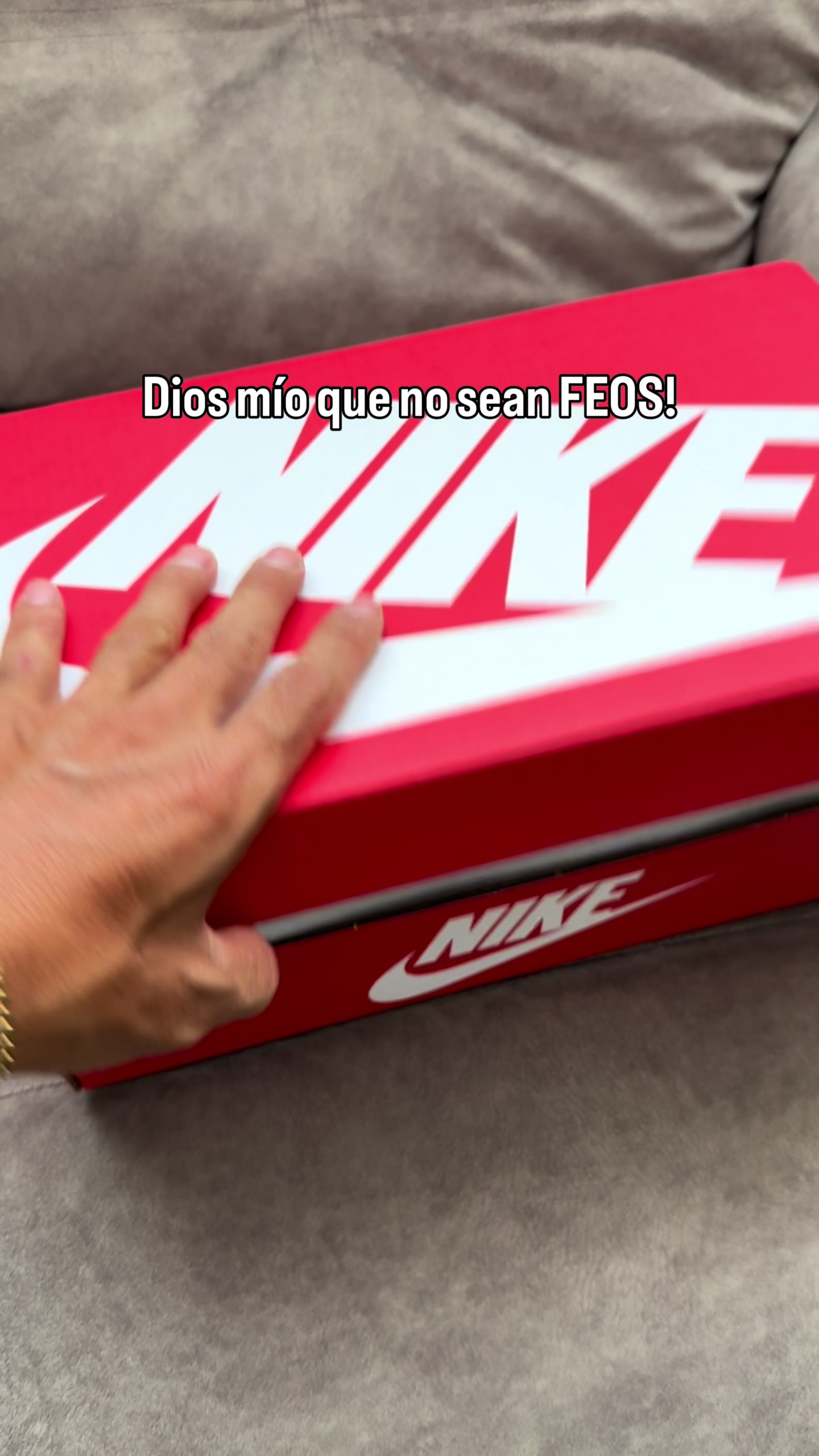 @SKY SH&Oslash;ES