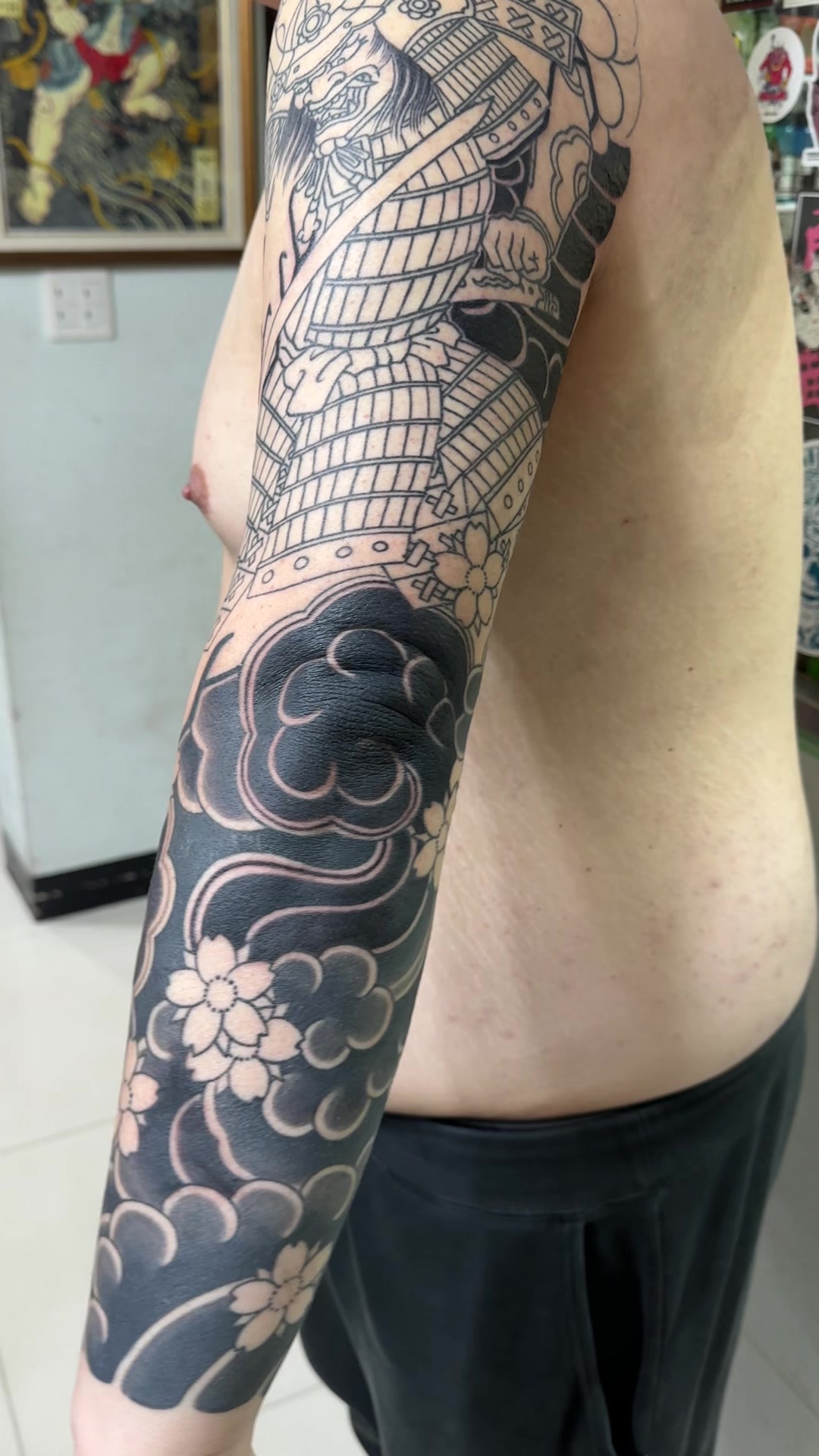 @彫富刺青-彫育