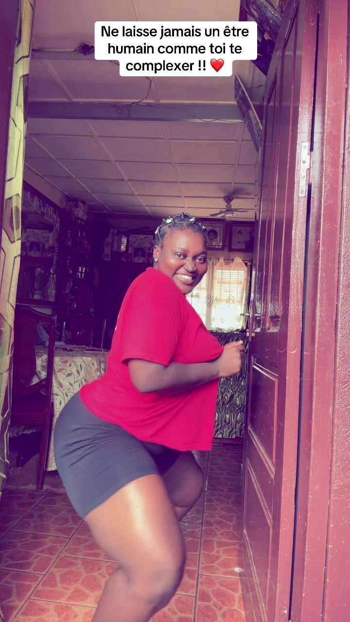 @LARI CHOCO 🦋237❤️🦋🇨🇲