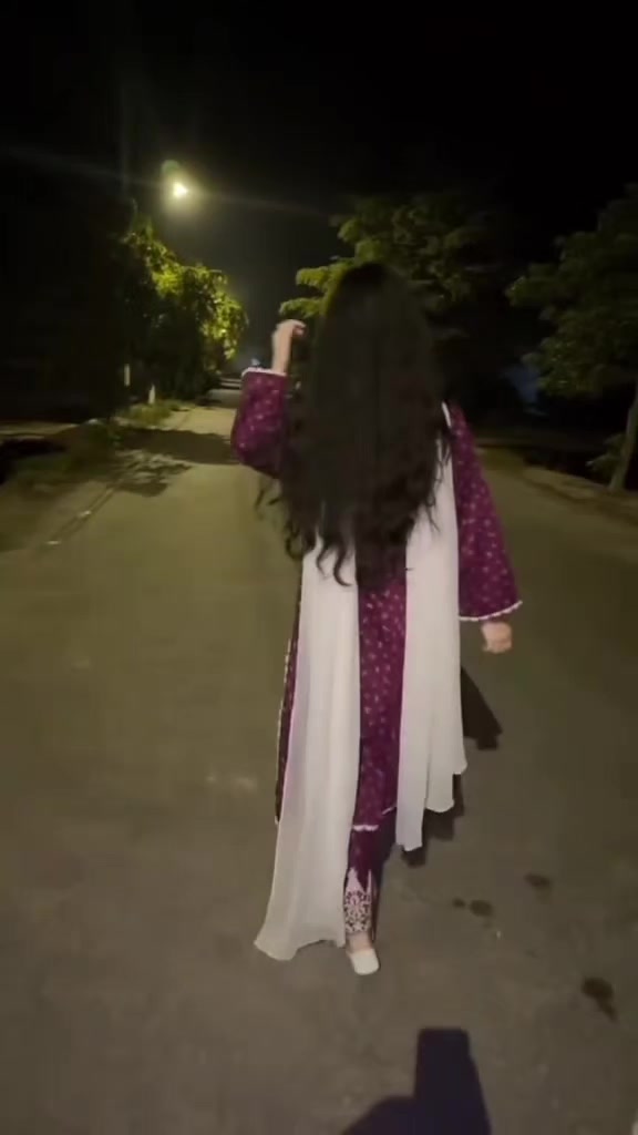 @Sana khan😊