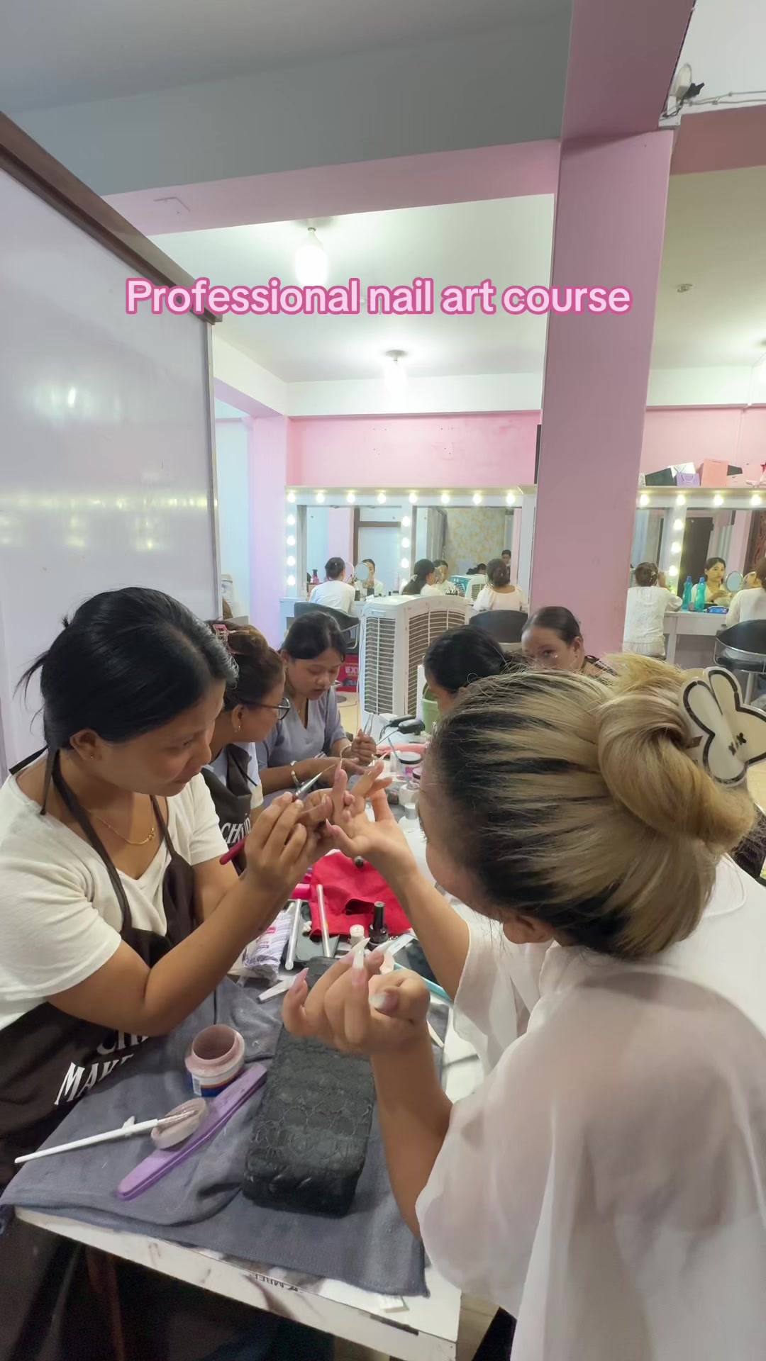 @CHHAYAMAKEUPSTUDIO