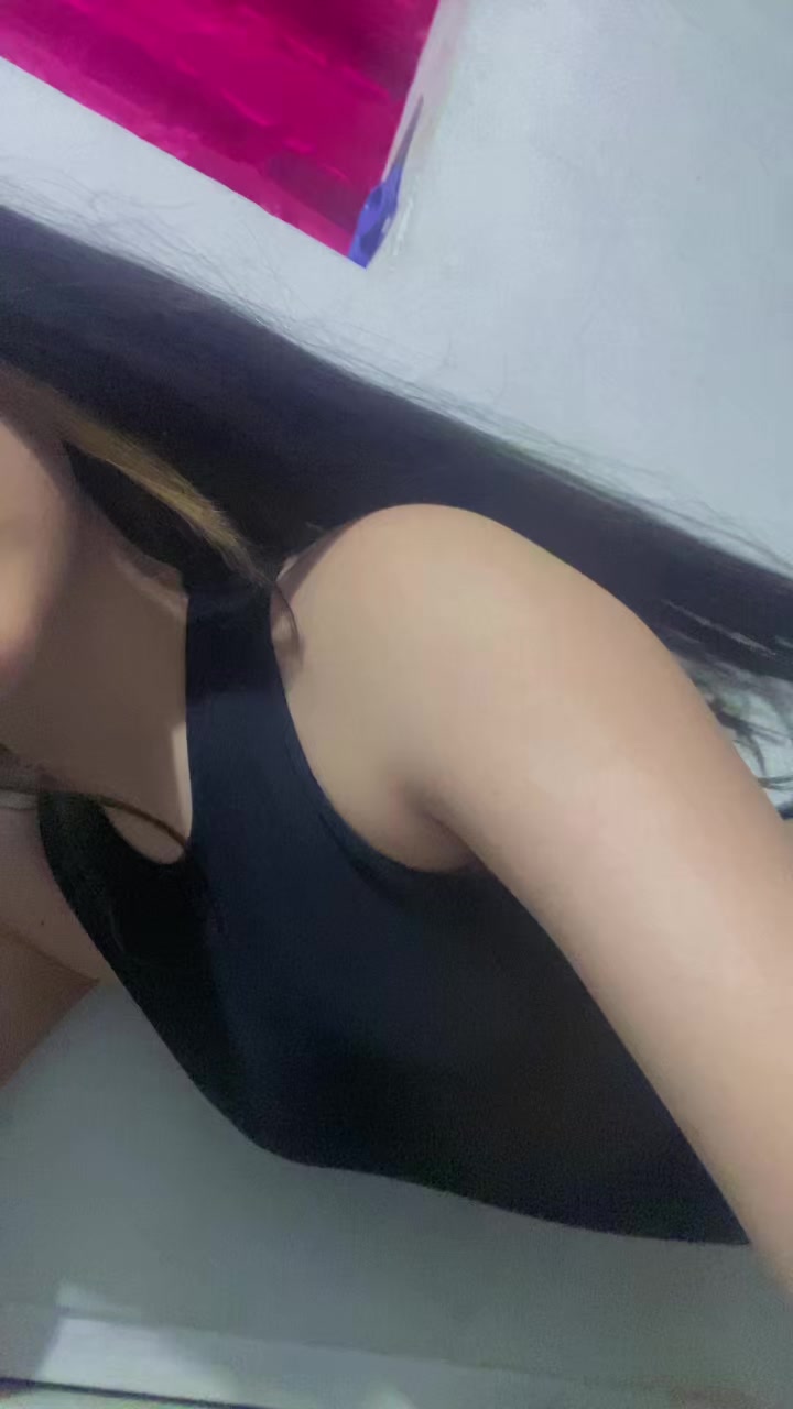 @𝔇𝔲𝔩𝔠𝔢 𝔊𝔬𝔪𝔢𝔷👸🏻