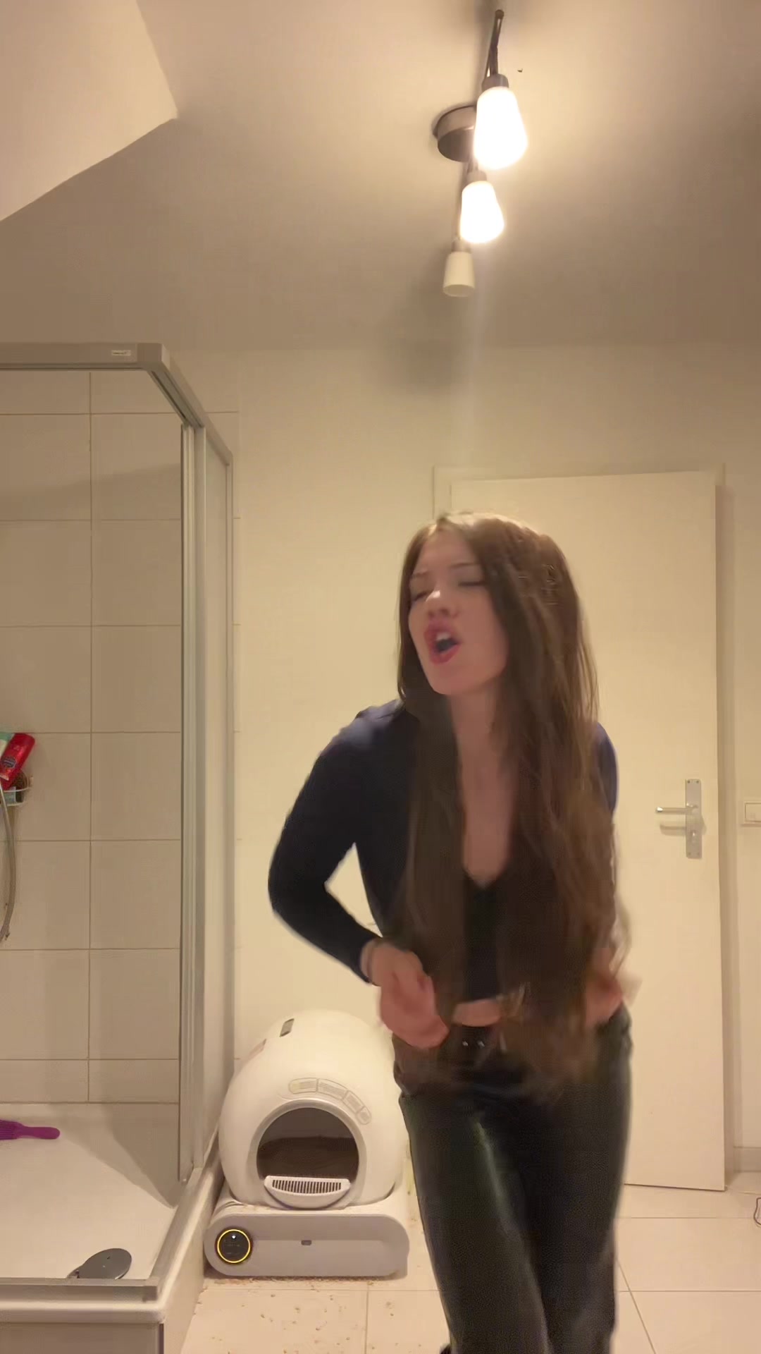 @yes.huuuuush