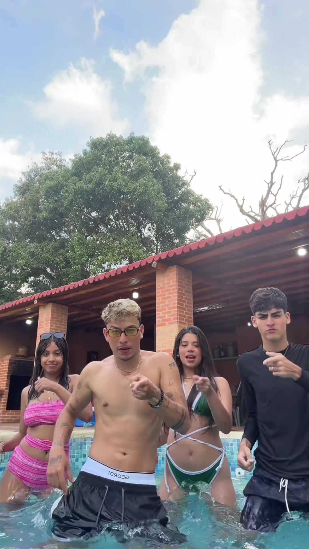 @Julio colina