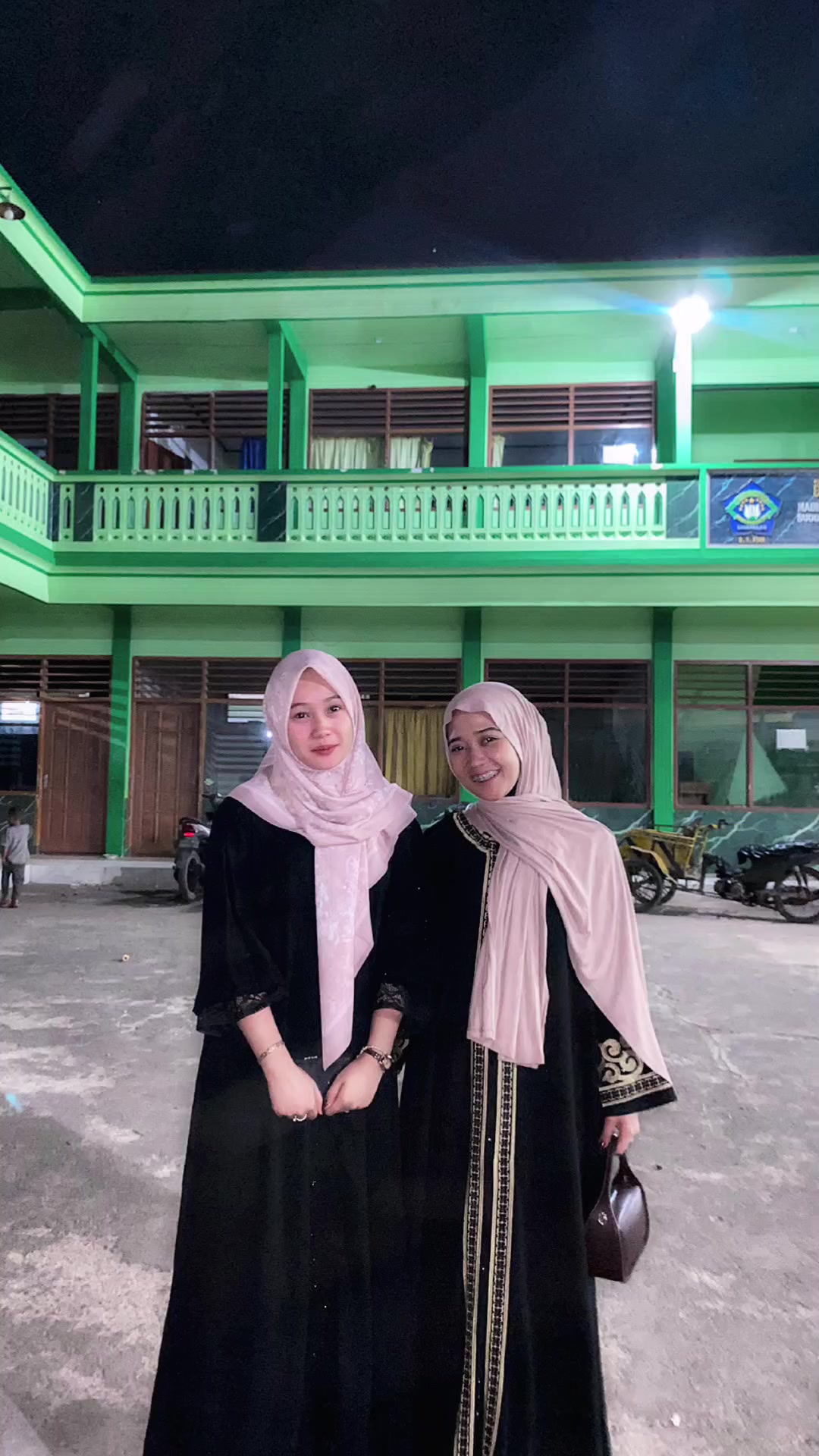 @Robiatul Adawiyah
