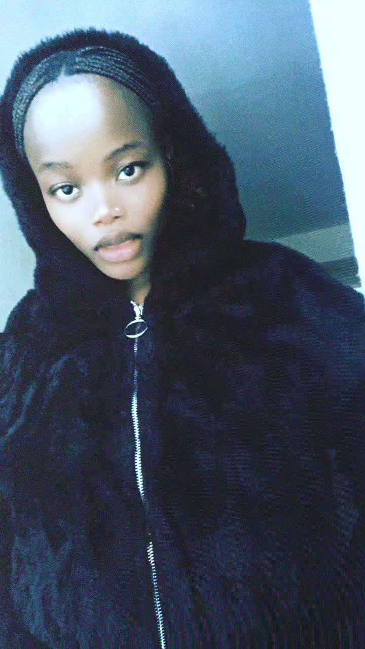 @🌹trizzy🌸