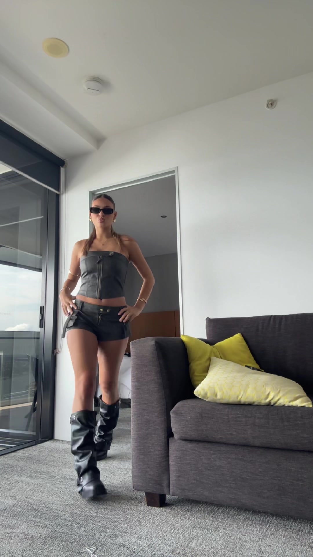 @lyshy