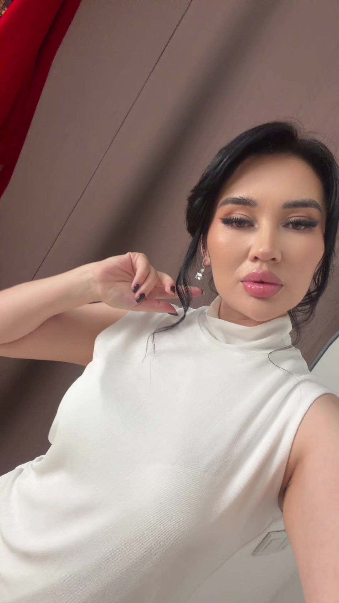 @Zhanyla