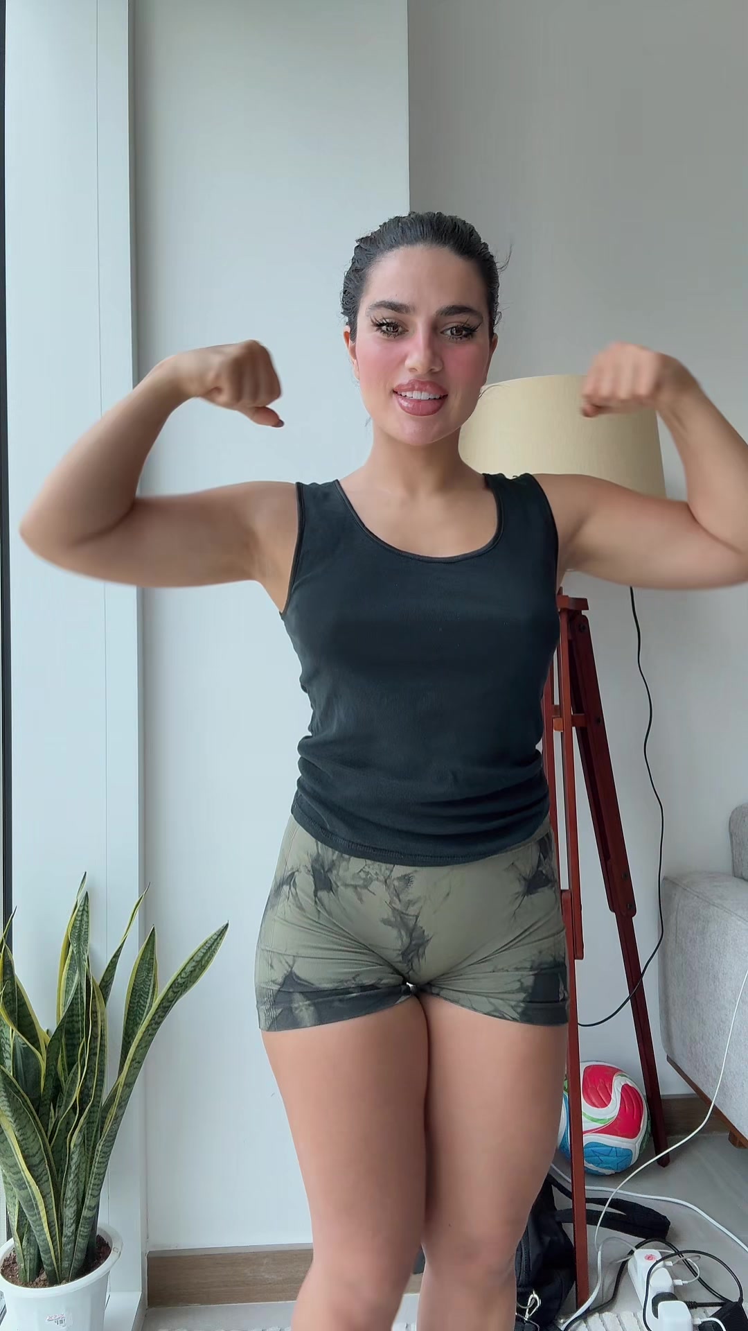 @Divamim2026