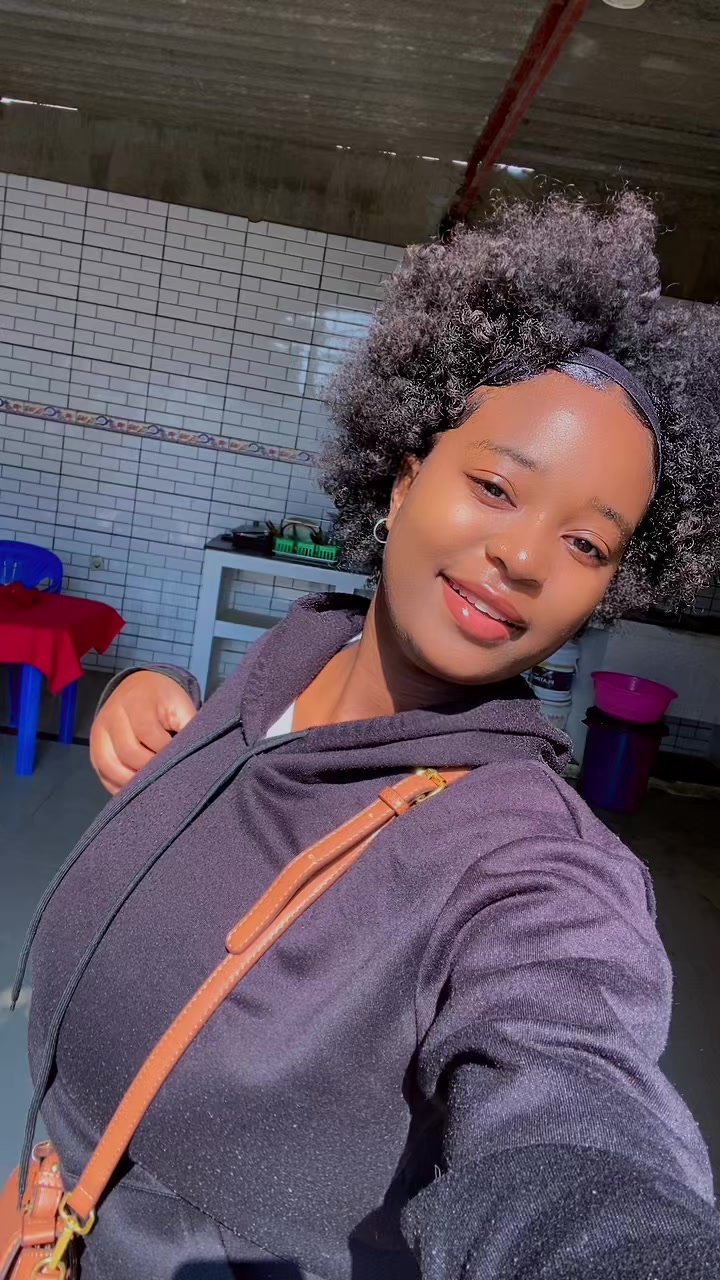 @Dariany.👅