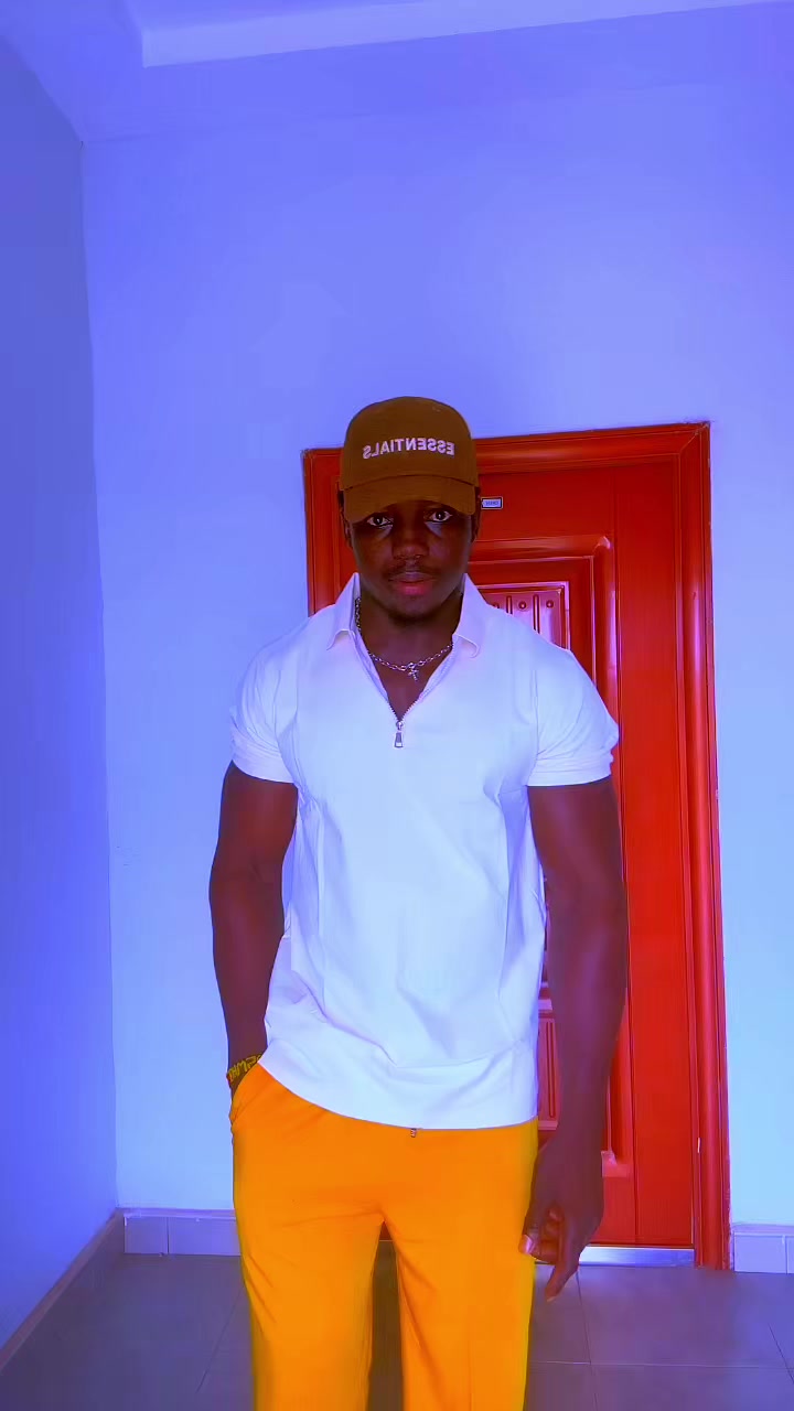 @Bawusu_Sark