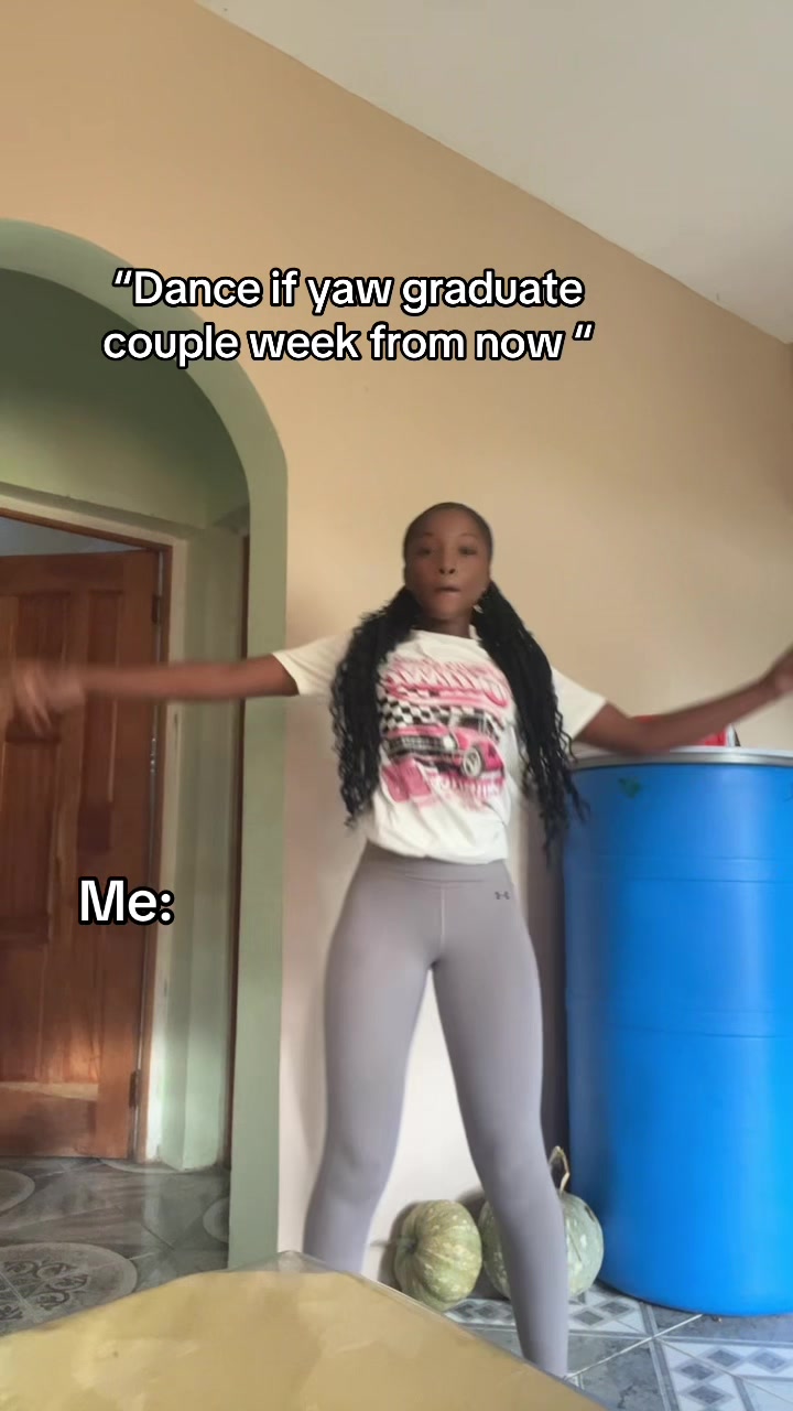 @Nique/Content Creator 🤍
