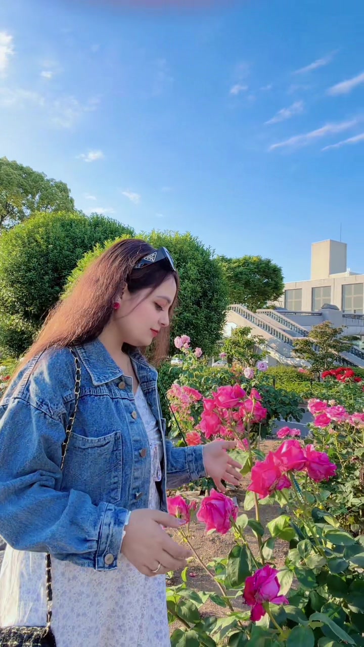 @Mina Sharma ЁЯз┐