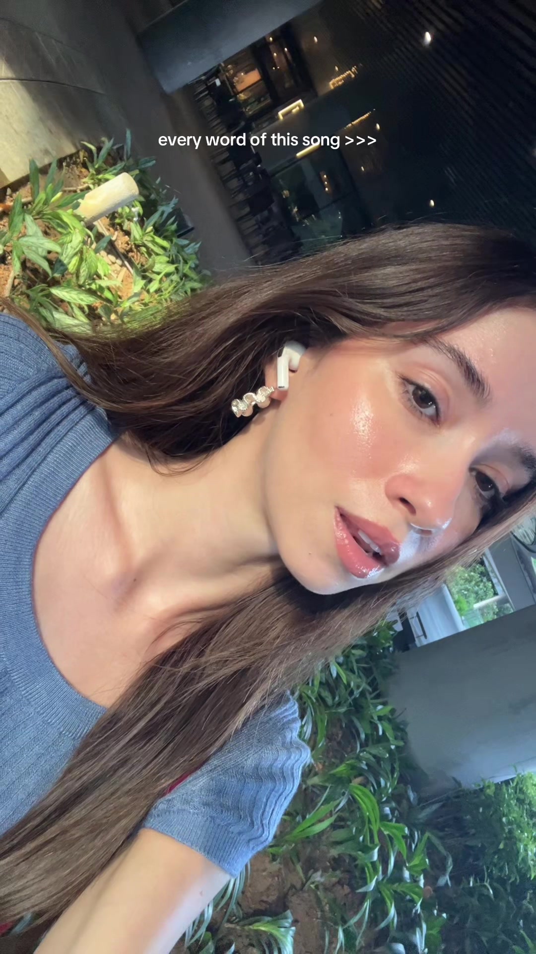 @Vahbiz