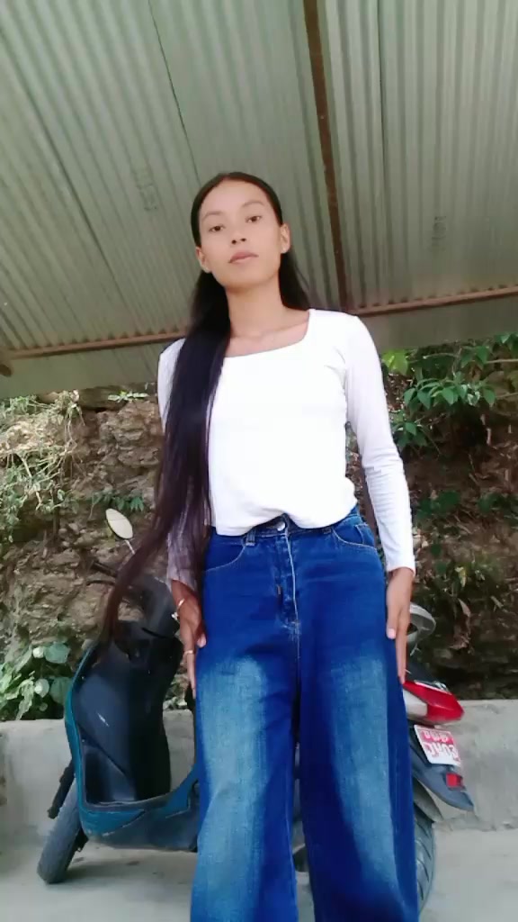@Aneesha🖤