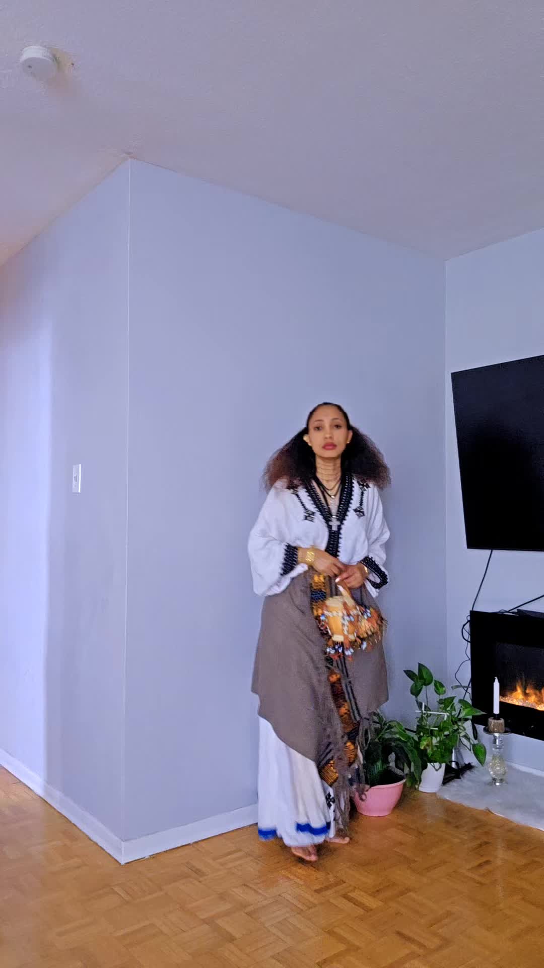 @አለሊና (ስንዳዬ ገብረኪሮስ)