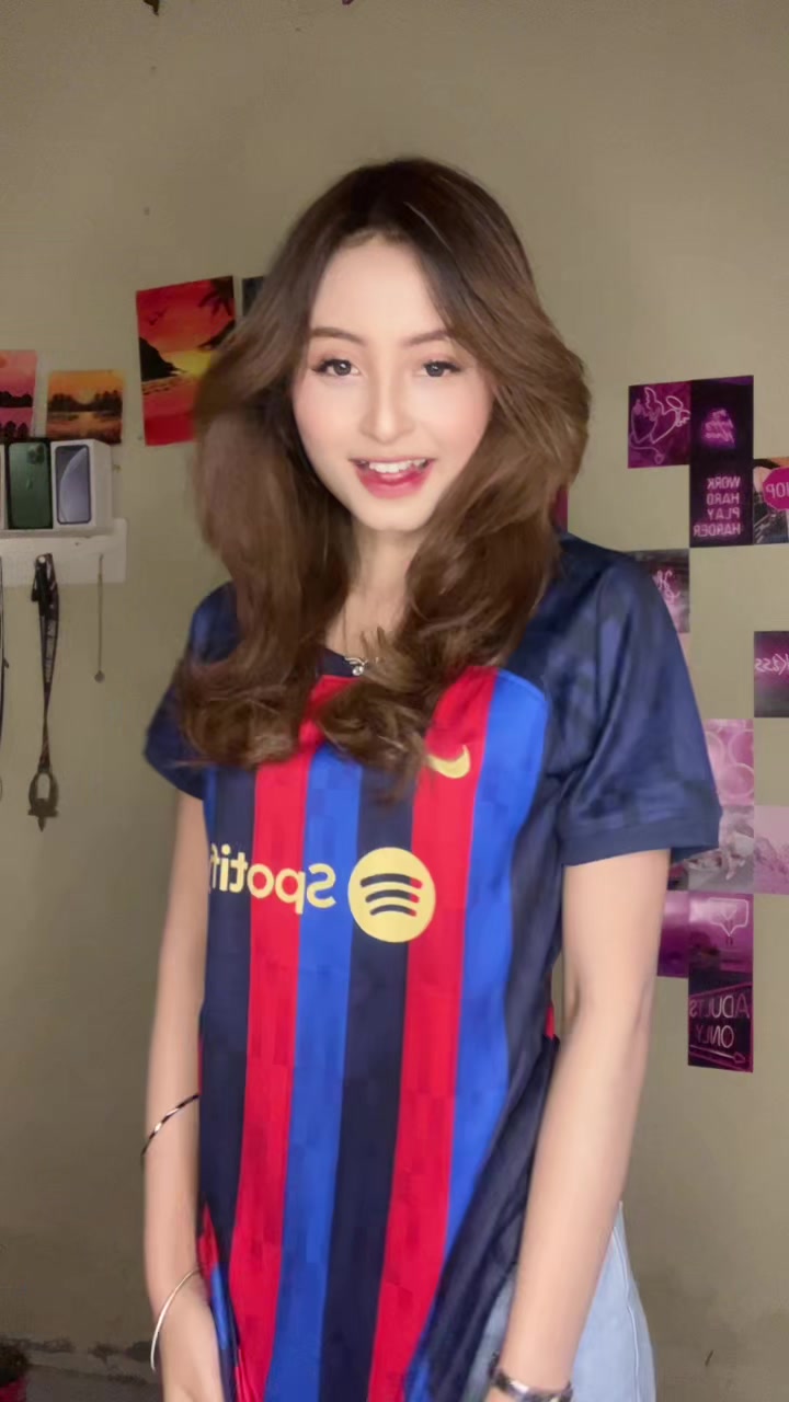 @widya oghell