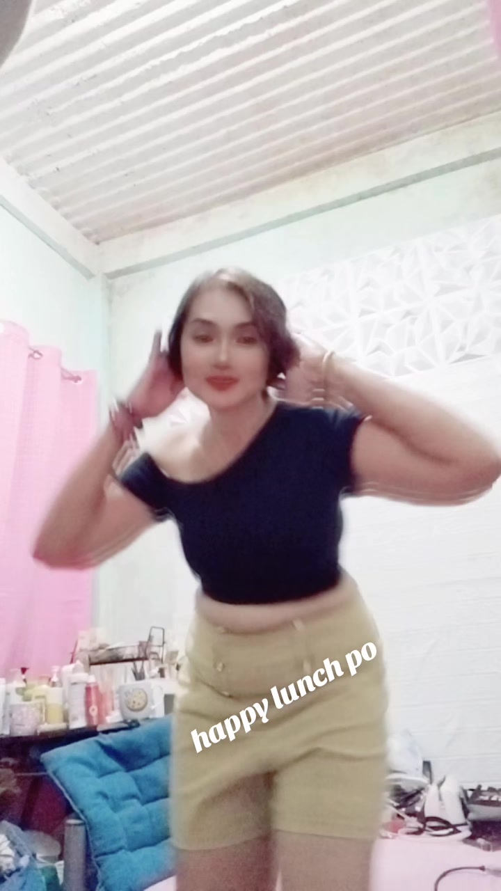 @pretty sissy