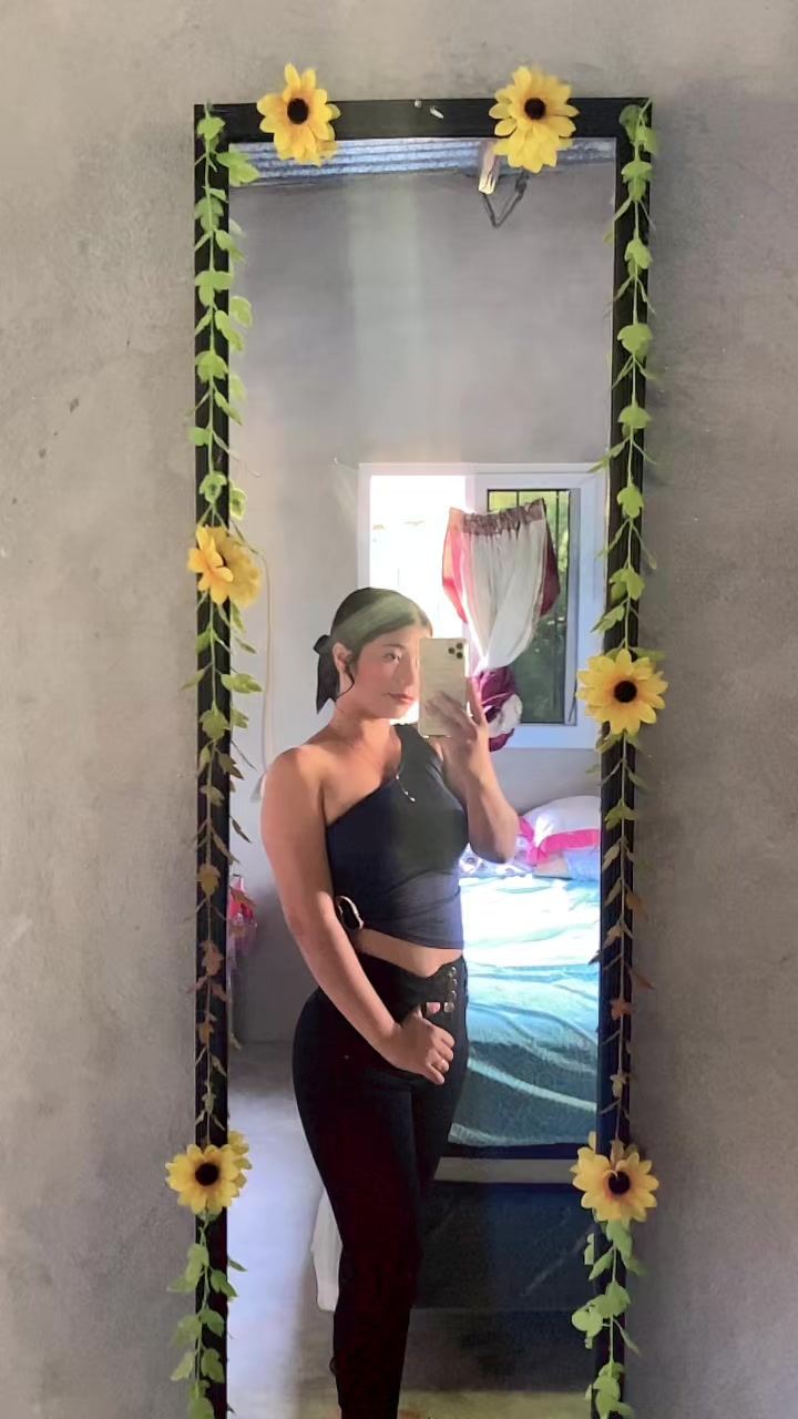 @Angeles 🦋....❤
