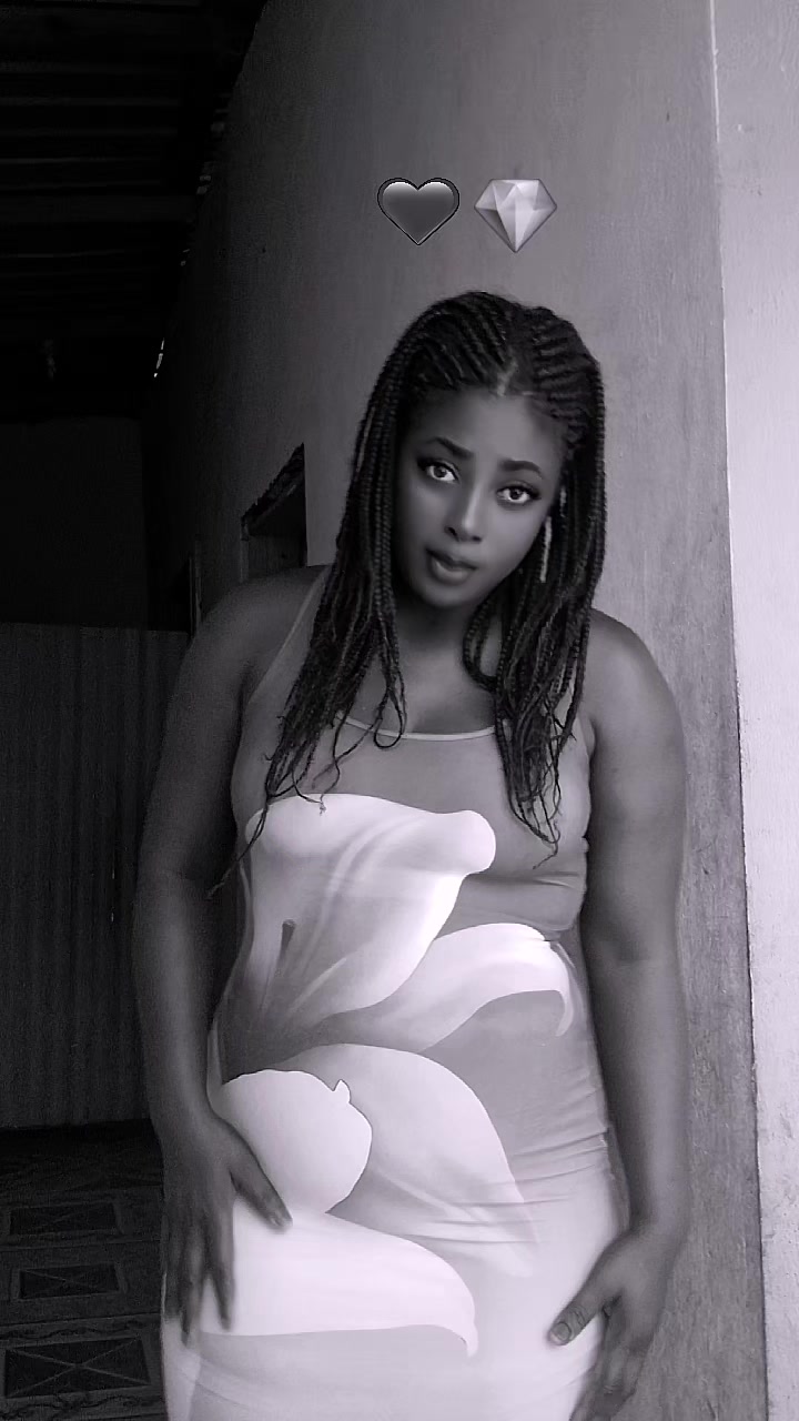 @sherloo la courageuse