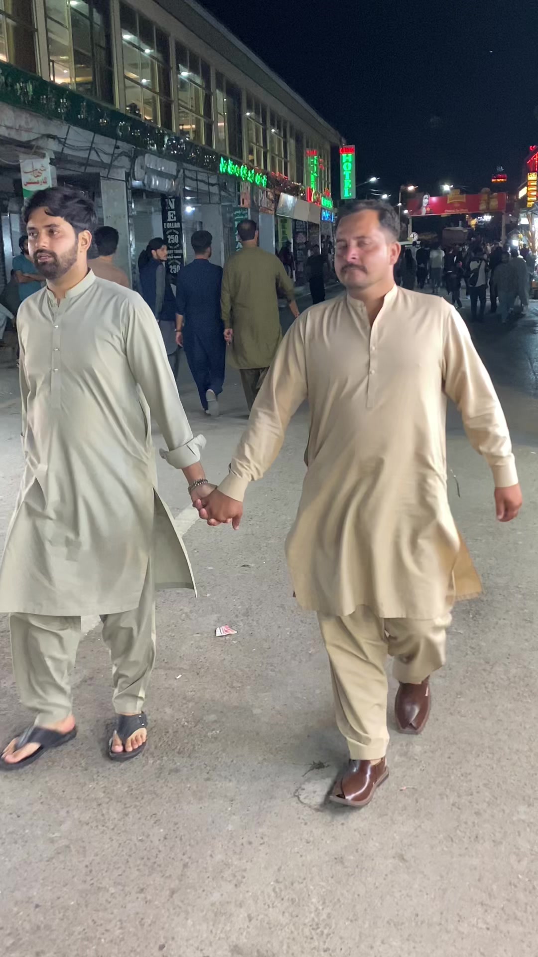 @Arshad Qadri