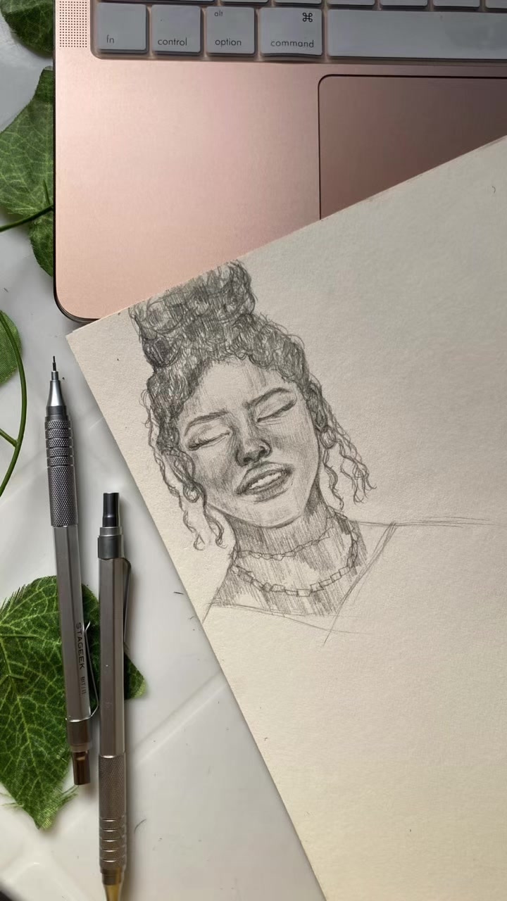 @Omotolani 🧚&zwj;♀️