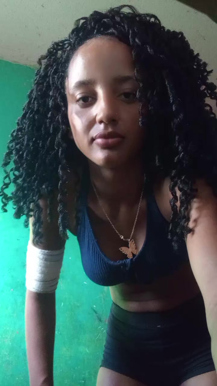 @Andressaz0