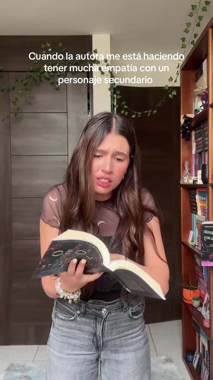 @Mariana Booker✨