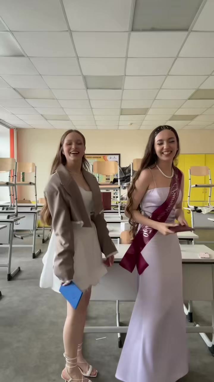 @аринкскс