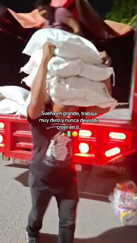 @El Tachidito