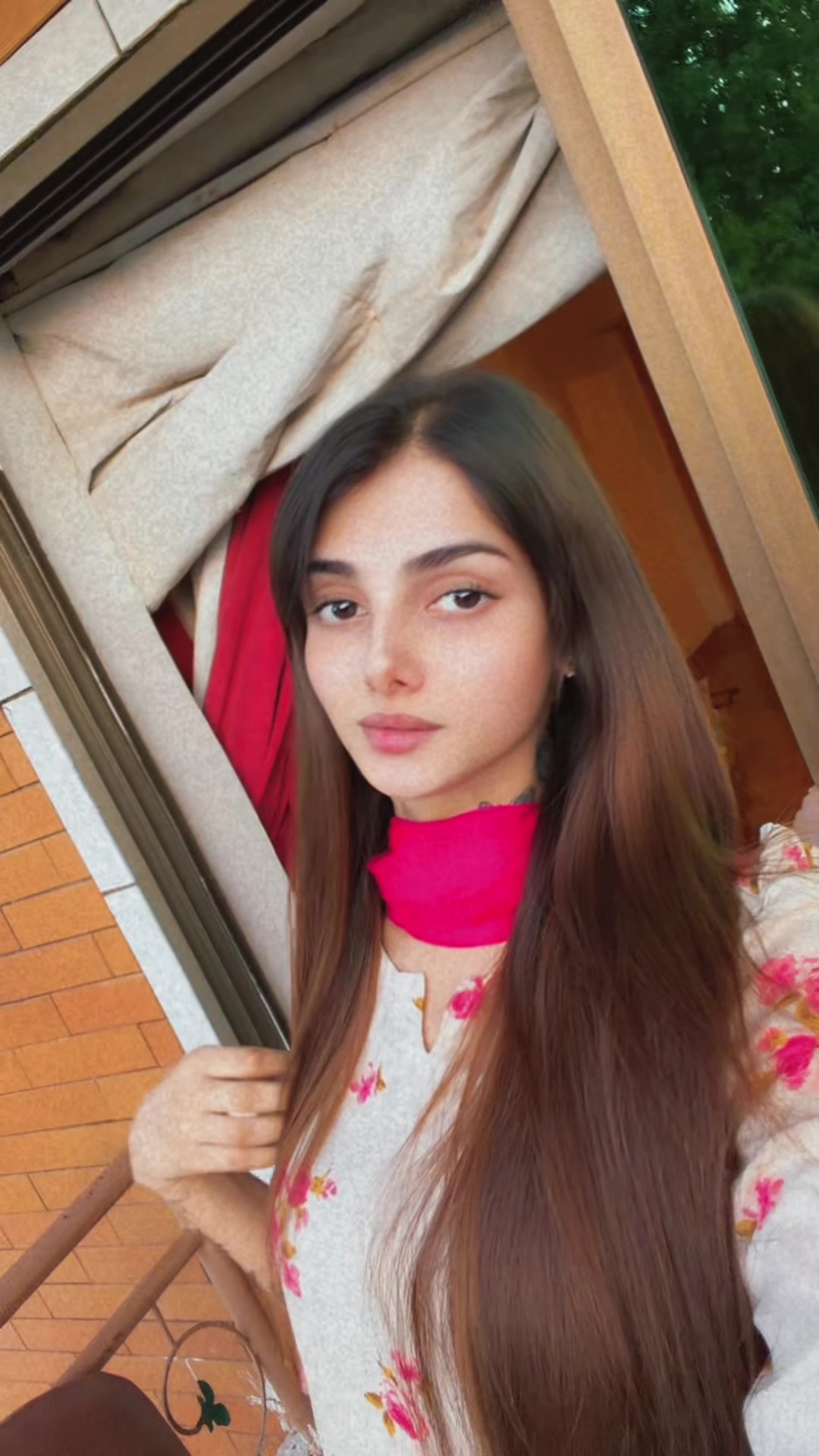 @Sania chaudhary 🖤🖤