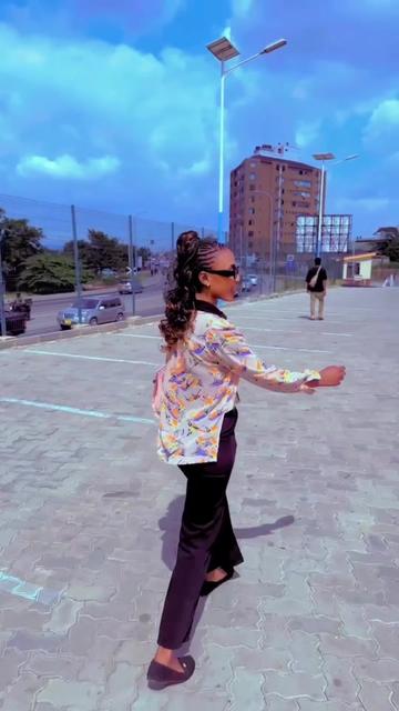 @@Miss Vee outfit 👗