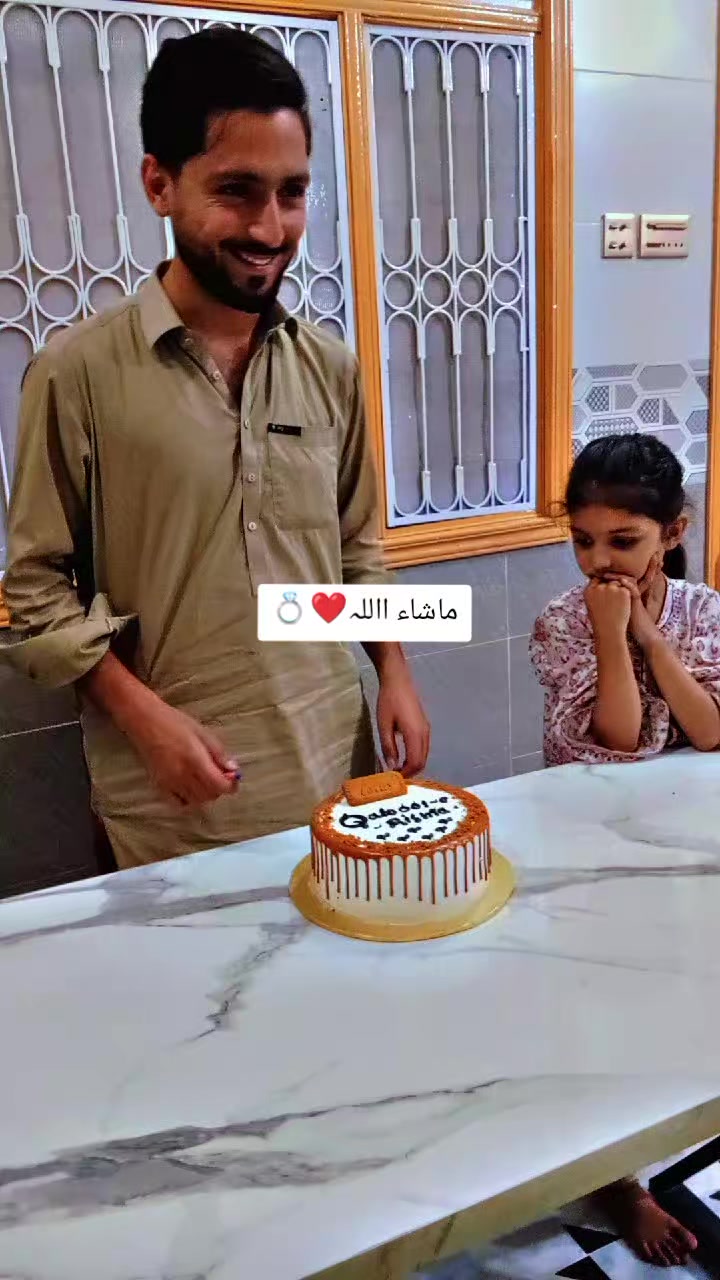 @Sarosh Shawaiz💗