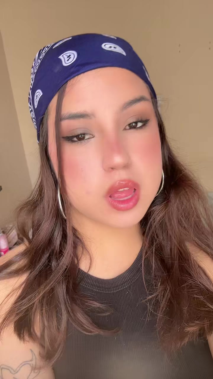 @camila