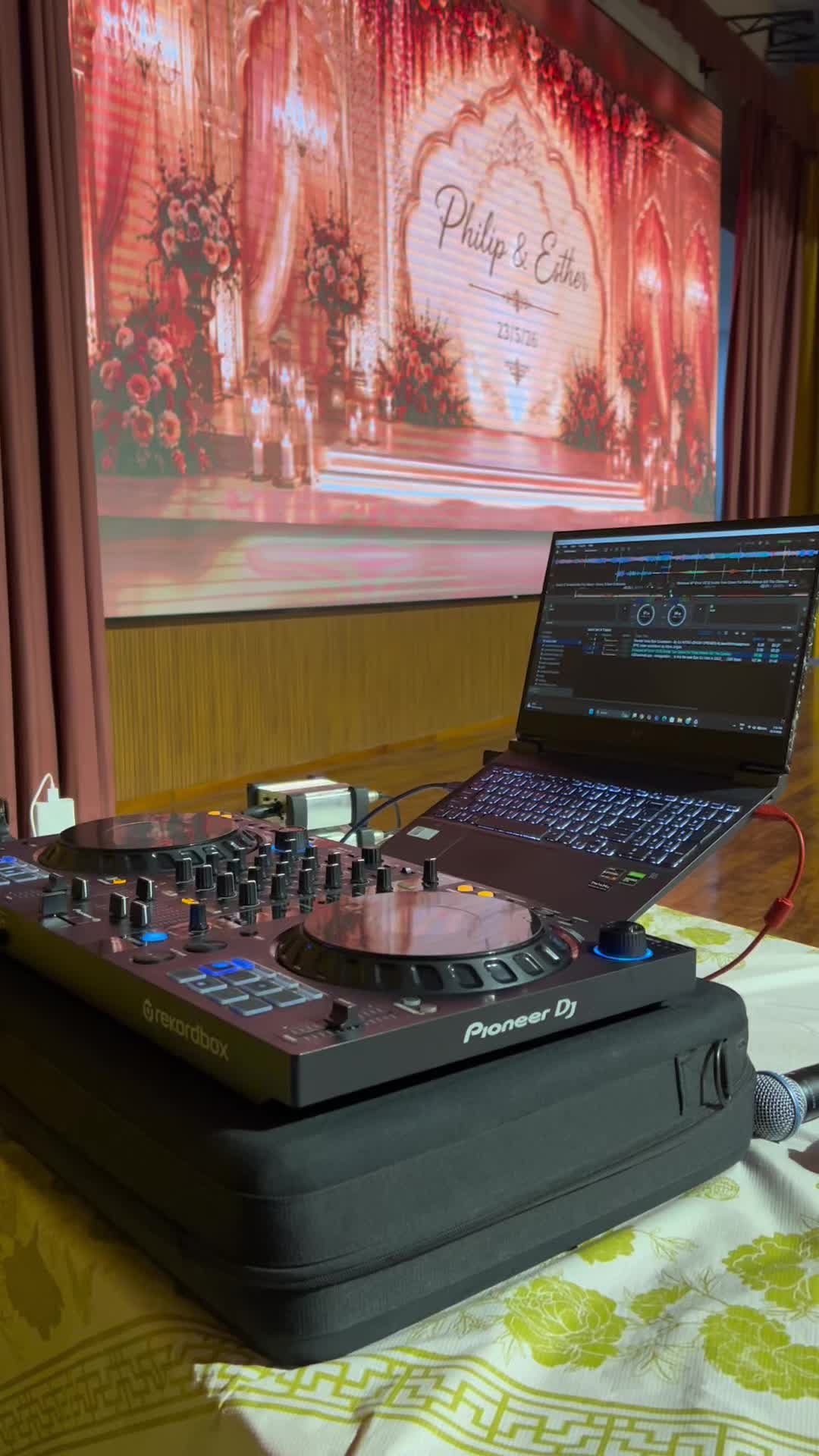 @Dj Vindz
