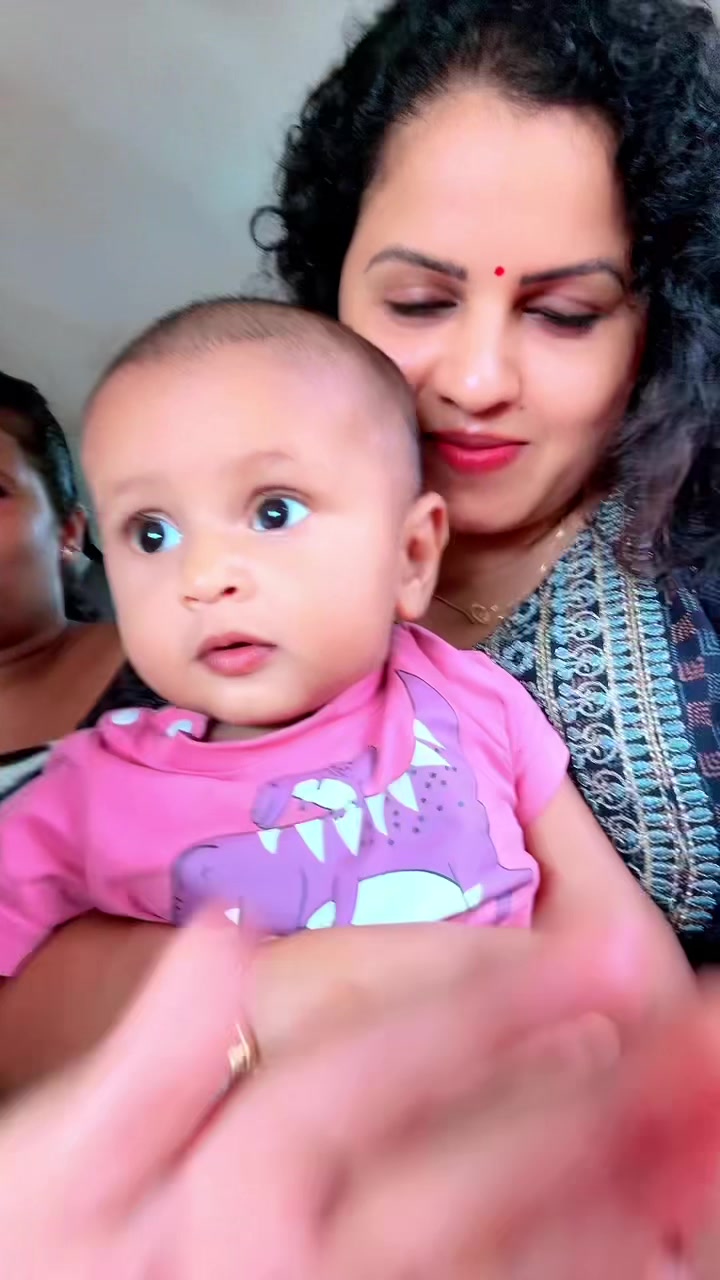 @Tharshi Priya