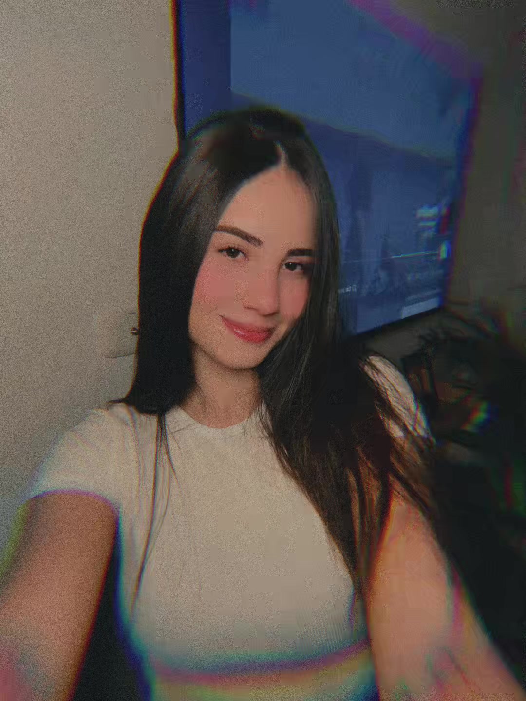@LauraBelloficial