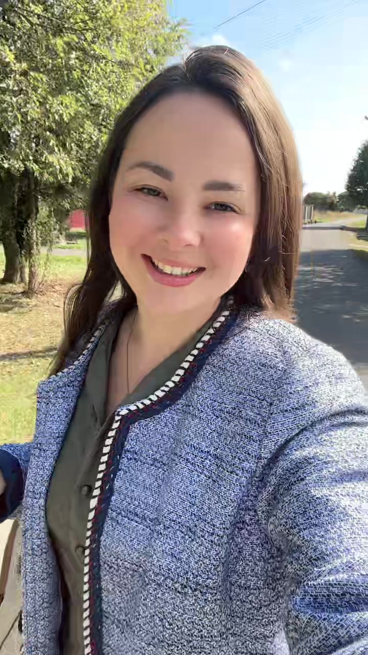 @Вікторія