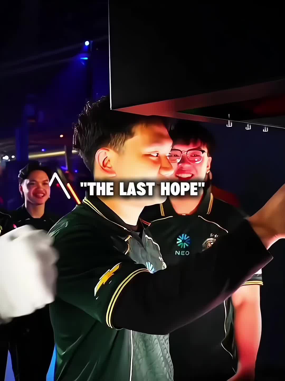 @𝘼𝙆𝘼𝙎𝙃𝙄