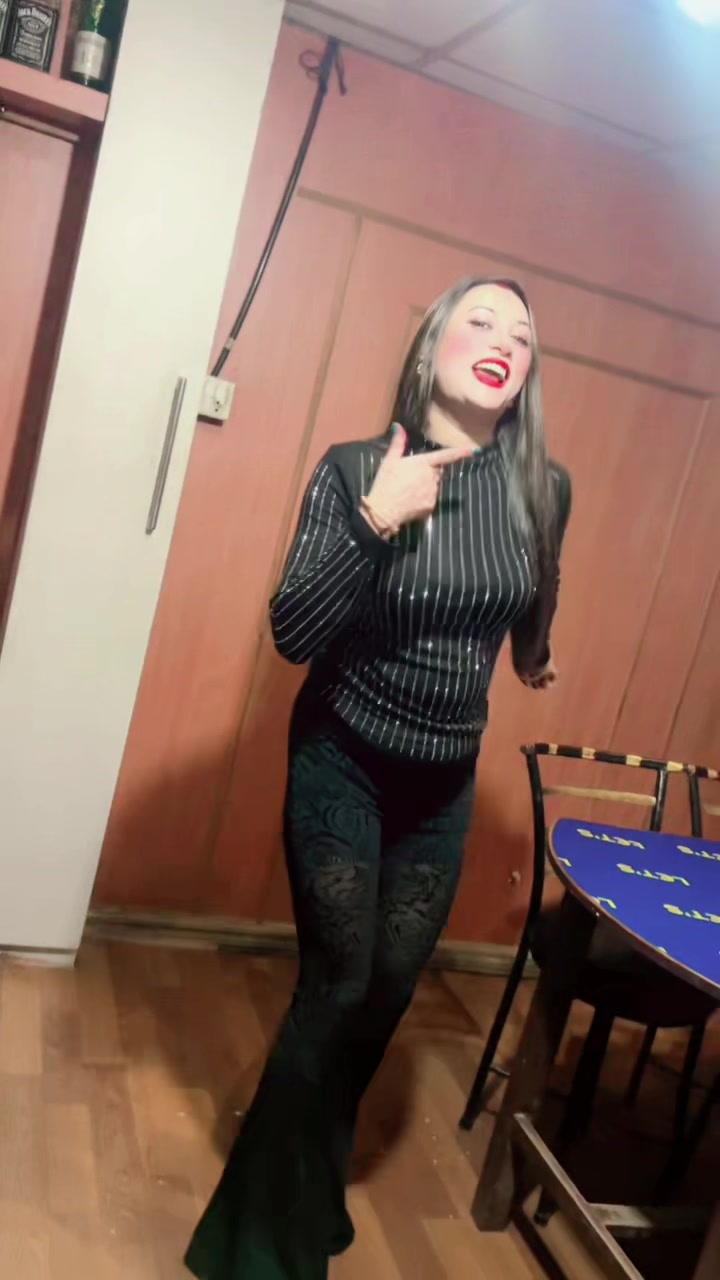 @Chadani queen🦋🥰❤️