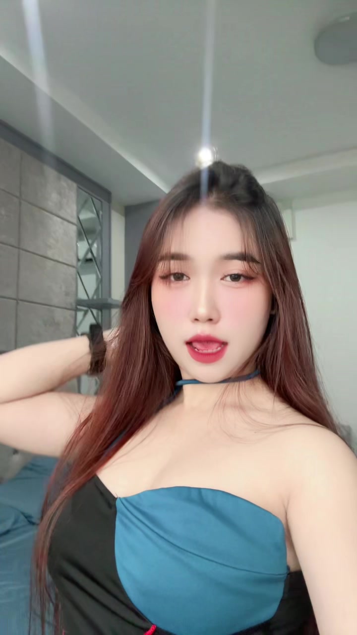 @Leakhana