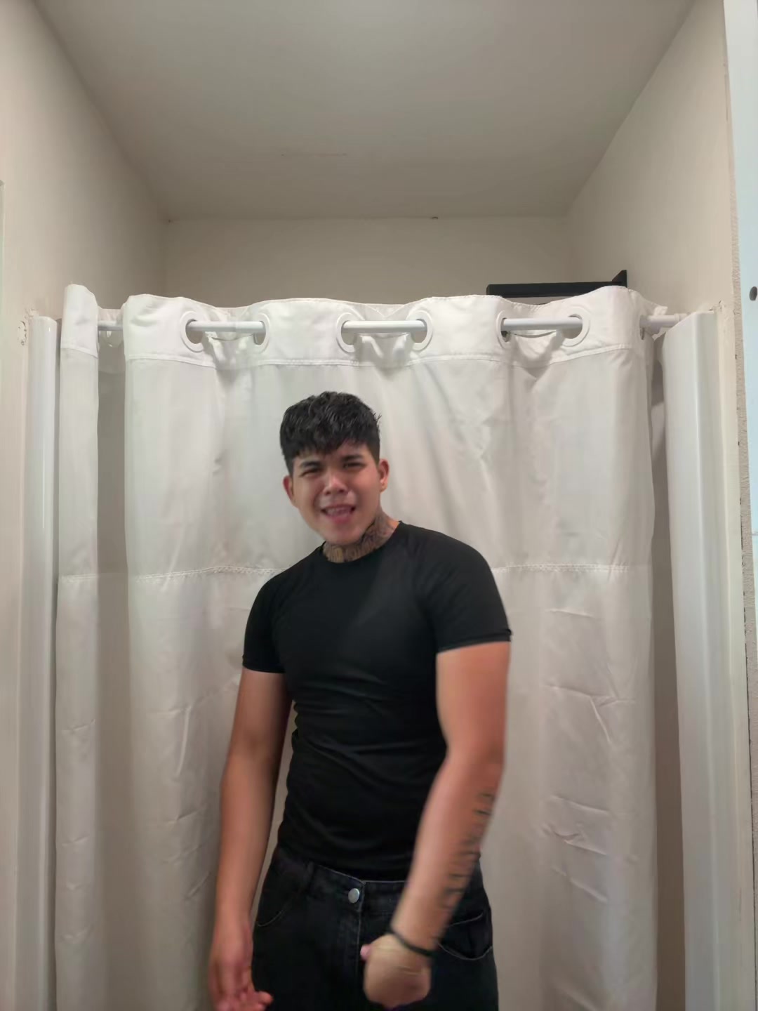 @uncle.j0nny