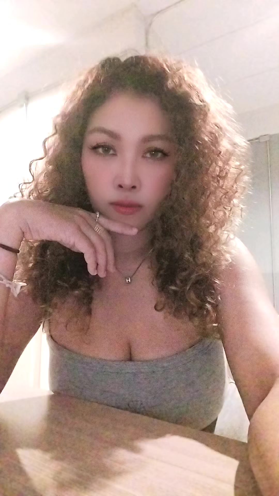 @Peach_🍑