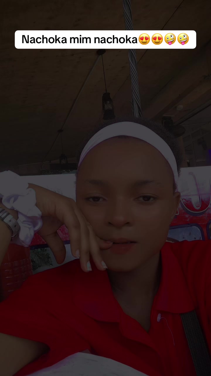 @V voice👩❤️👩🦋
