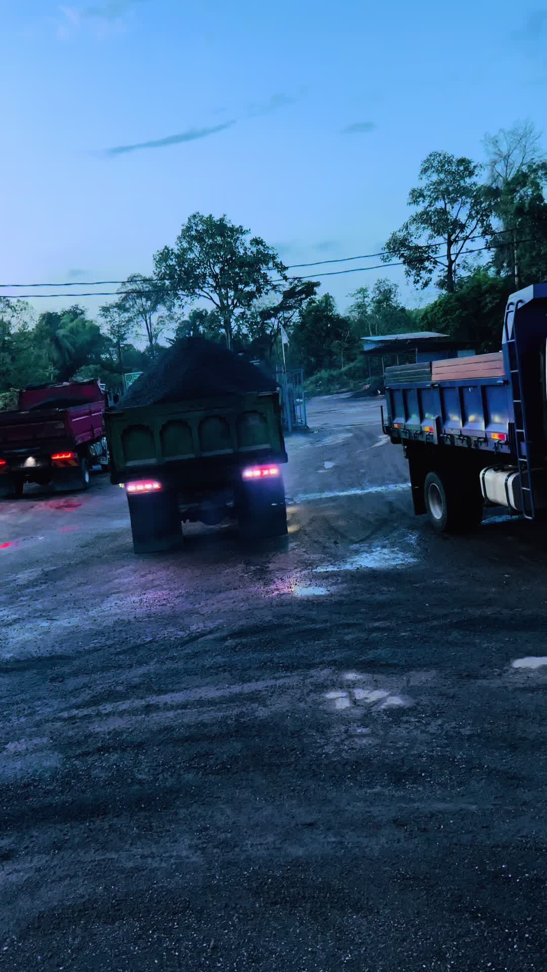 @マルチプレクサ 🇯🇵 \