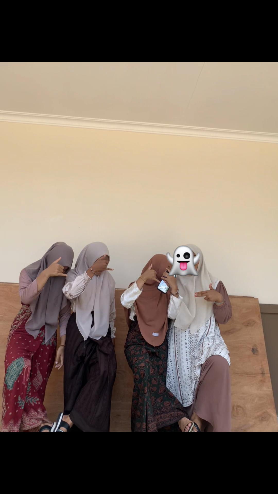 @Amelia amel05