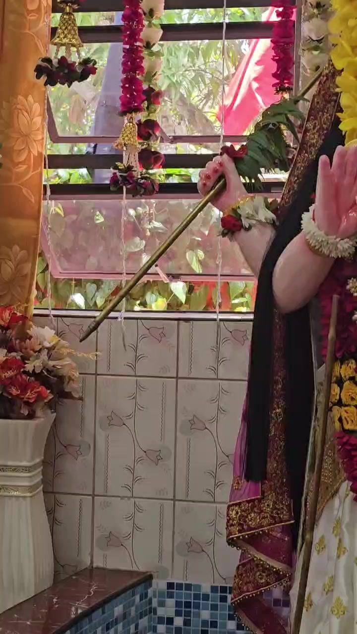 @👑 Ꮭ ❤ 𐌃 👑