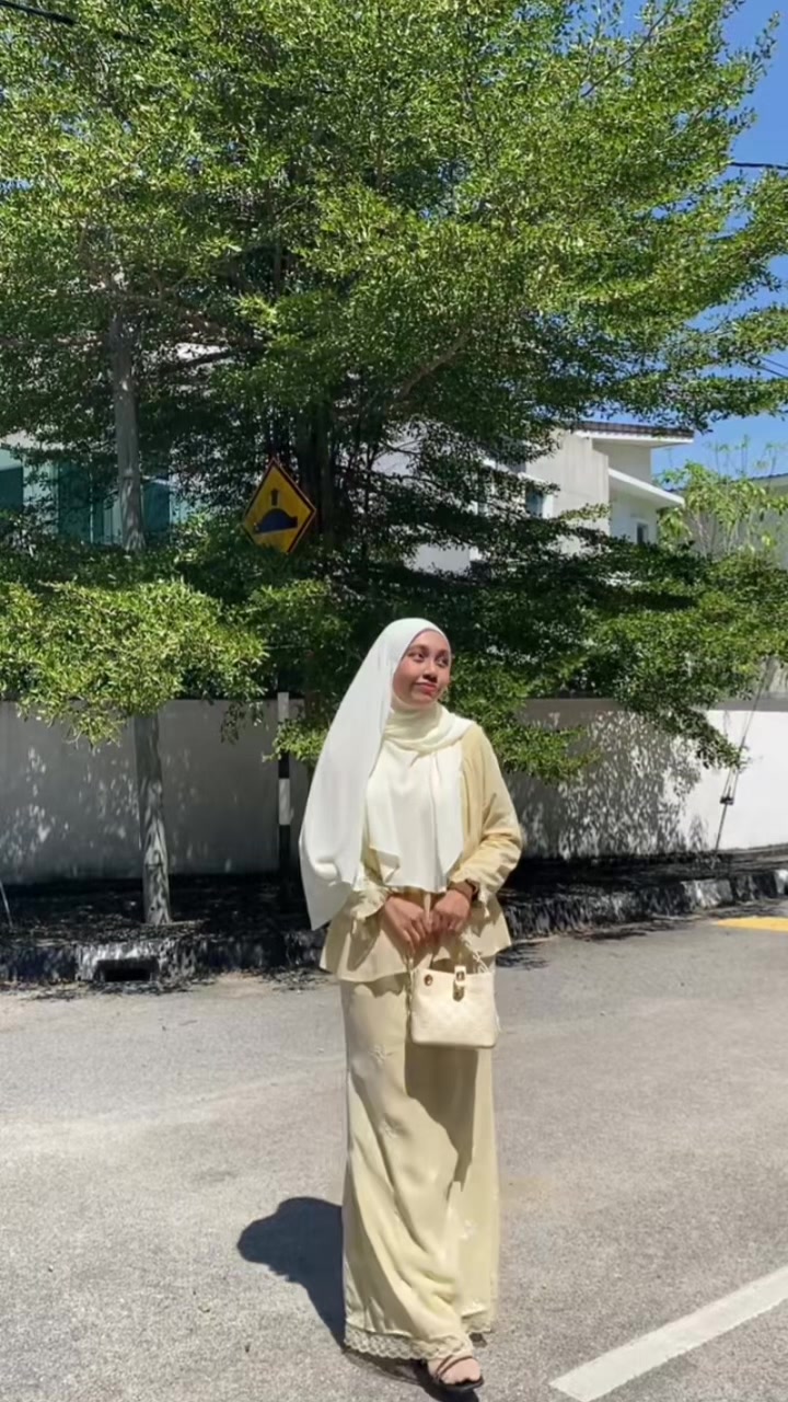 @izz 🕊️