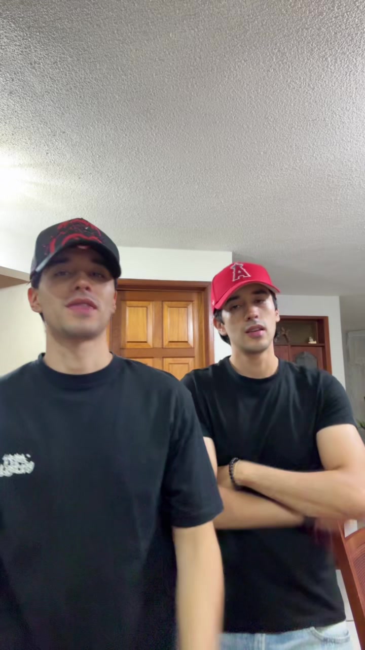 @Zavaleta